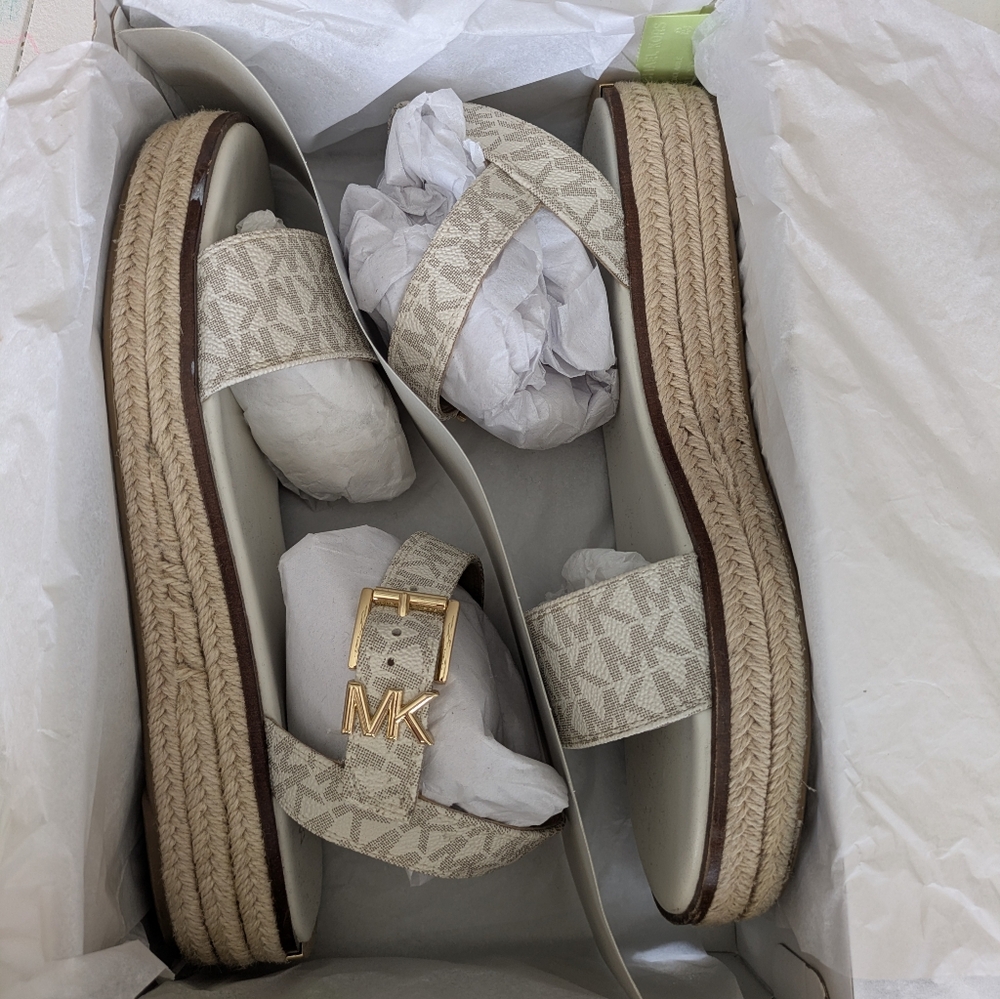 Michael kors Sandals